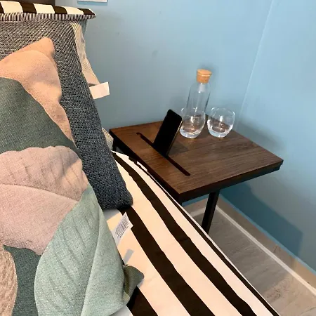 Adrian & Brian 别墅